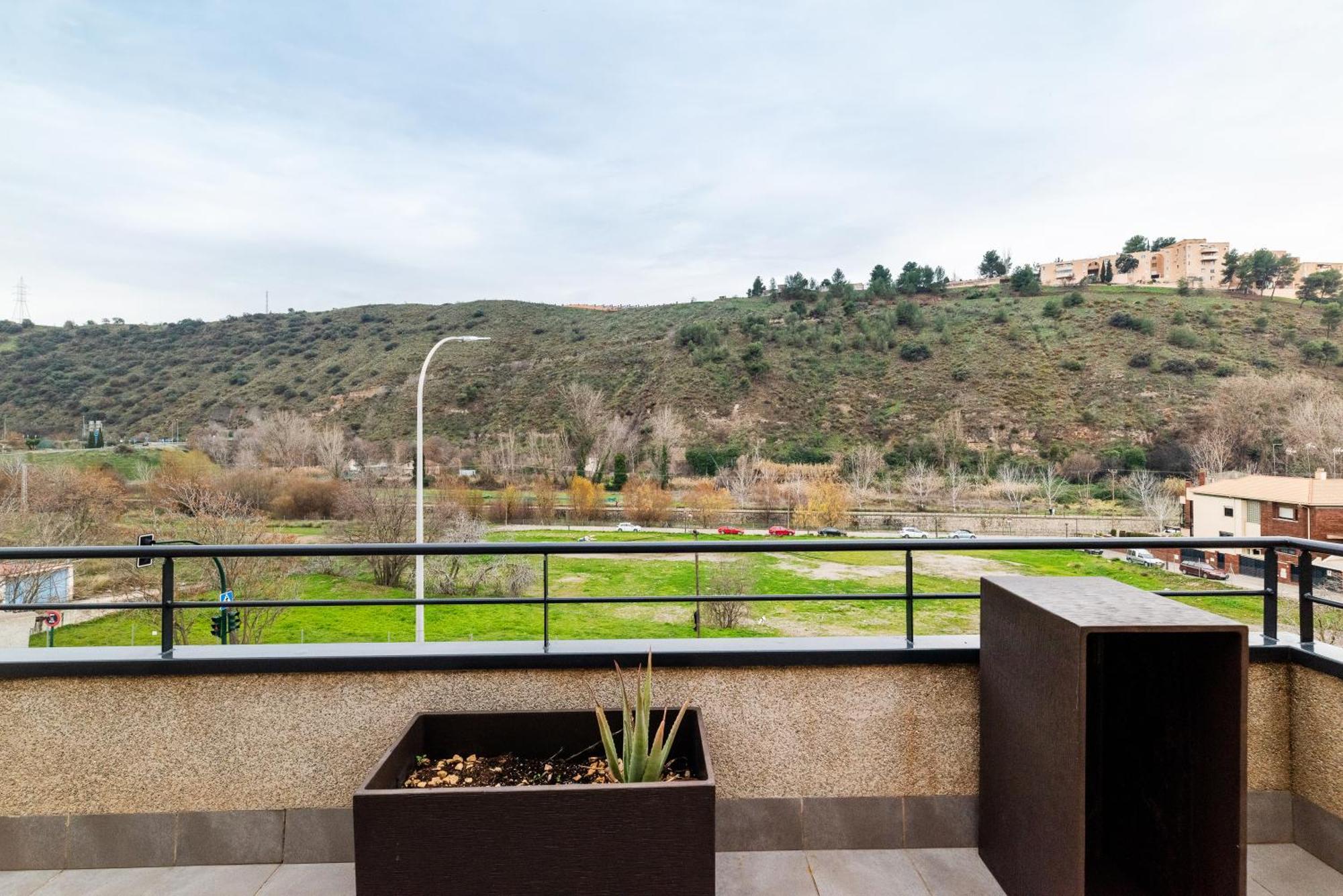 شقة El Generalife Cerca Centro Y Sierra Nevada Con Piscina Y Barbacoa Y Parking Gratis غرناطة المظهر الخارجي الصورة
